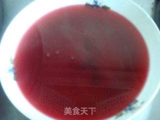 粉红苋菜面的做法步骤：3