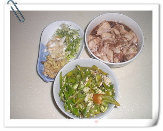 木耳肉片的做法步骤：1