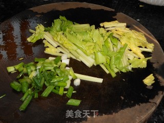 鱼丸杂菌煲的做法步骤：4