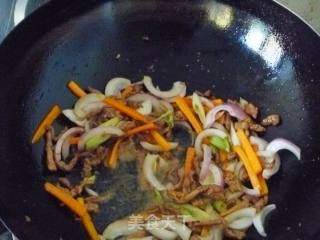 香芹炒肉丝的做法步骤：10