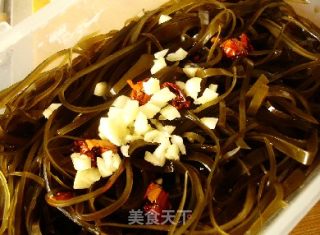 辣香海带丝的做法步骤：9