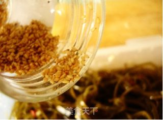 辣香海带丝的做法步骤：11