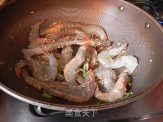 葱烧大虾的做法步骤：5