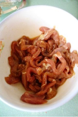 肉丝炒豇豆的做法步骤：2