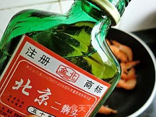 【鲁菜】---油焖大虾的做法步骤：4