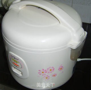酸奶蛋糕—— 电饭锅做的做法步骤：8