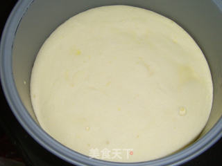 酸奶蛋糕—— 电饭锅做的做法步骤：9