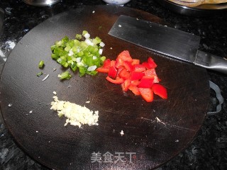 玉米鸡丁的做法步骤：3