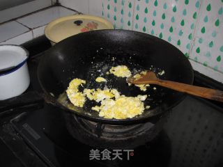 【鲁菜】腊肠炒米饭的做法步骤：4