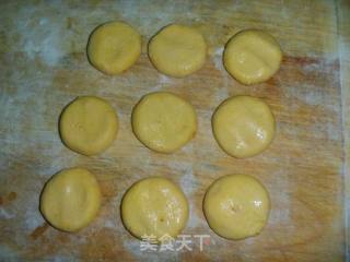 【中式面点】花样饼系列---芝麻红豆南瓜饼的做法步骤：15