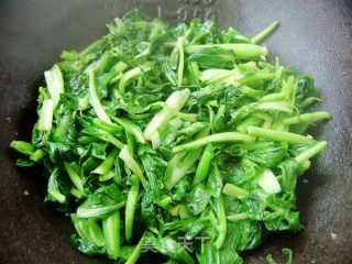 醋溜小油菜的做法步骤：4