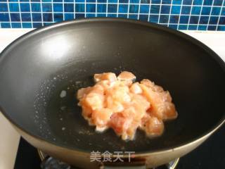 【鲁菜】----酱爆鸡丁的做法步骤：5