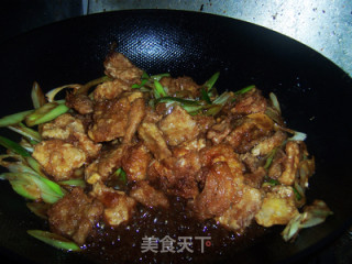 葱爆小酥肉的做法步骤：9