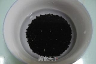 黑米馒头的做法步骤：2