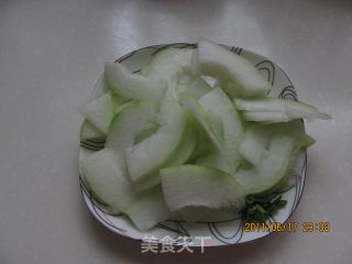 [鲁菜]---清脆可口的醋炒冬瓜的做法步骤：3