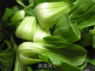 香菇扒油菜的做法步骤：2