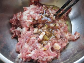 【鲁菜】韭菜鲜肉小馄饨的做法步骤：3