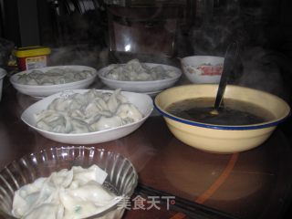 【鲁菜】韭菜鲜肉小馄饨的做法步骤：17