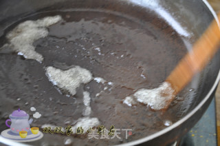 【鲁菜】——葱烧海参的做法步骤：3