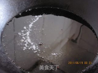 [鲁菜]---辣炒大肠的做法步骤：2
