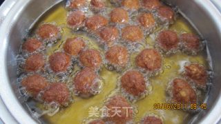 酸甜小肉丸的做法步骤：2