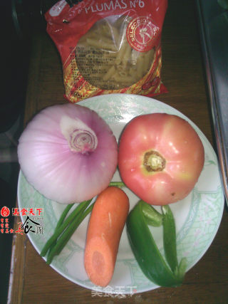 美味酱汁通心粉的做法步骤：1