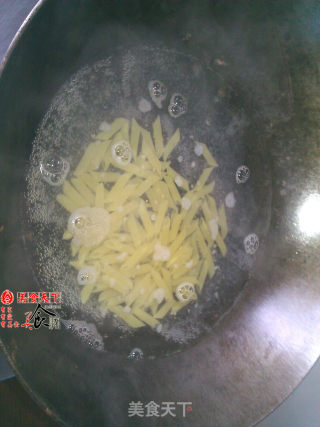 美味酱汁通心粉的做法步骤：2