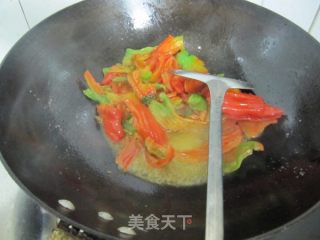 糖醋辣椒的做法步骤：2