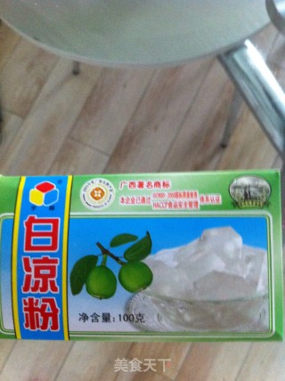 奶油布丁的做法步骤：1