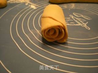 南瓜玫瑰馒头的做法步骤：7