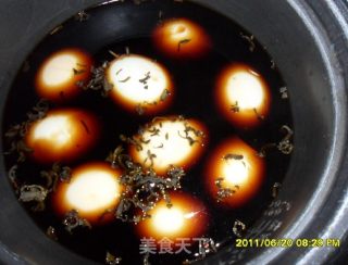 超简单超美味的茶叶蛋的做法步骤：4