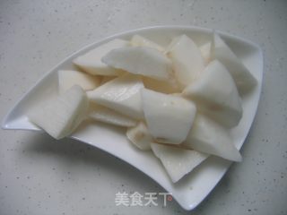 【鲁菜】拔丝山药的做法步骤：2