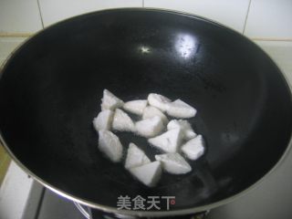 【鲁菜】拔丝山药的做法步骤：4