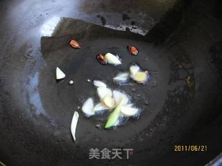 小白菜炖鸡丸的做法步骤：2