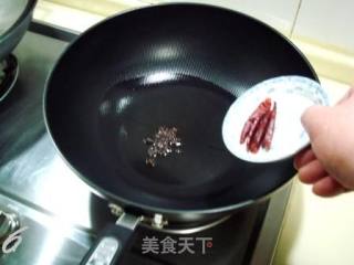 椒油炝瓜条的做法步骤：6