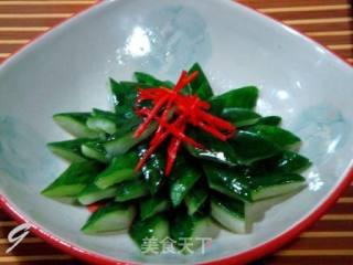 椒油炝瓜条的做法步骤：9