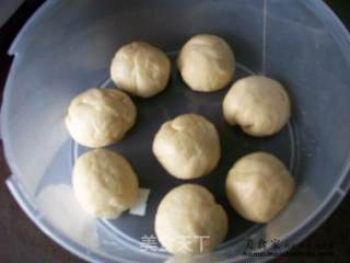 豆蓉卷面包的做法步骤：7