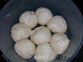 豆蓉卷面包的做法步骤：8