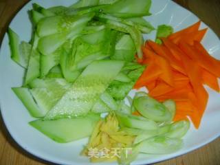 【鲁菜】木须鸡肉的做法步骤：7
