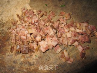 【鲁菜】水萝卜炒腊肠的做法步骤：3