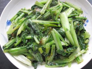 【鲁菜】清炒小白菜的做法步骤：9