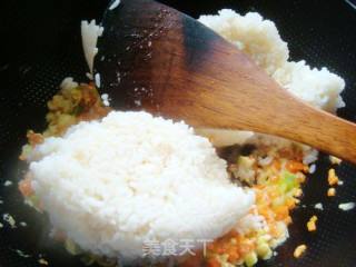 家常蛋炒饭的做法步骤：9