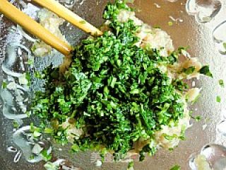 【鲁菜】汆香菜圆子的做法步骤：6
