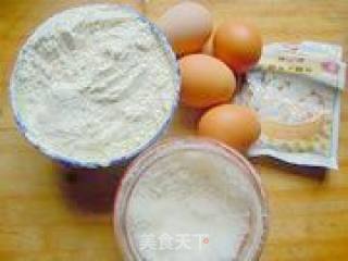 【鲁菜】--胶东喜饼的做法步骤：1