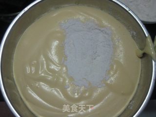 虎皮杏仁蛋糕的做法步骤：4