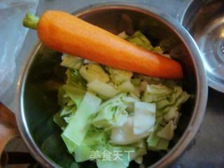【鲁菜】--什锦小炒肉的做法步骤：1