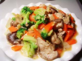 【鲁菜】--什锦小炒肉的做法步骤：11