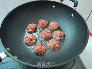 【鲁菜】南煎丸子的做法步骤：5