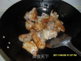 琴籽红烧蹄的做法步骤：6