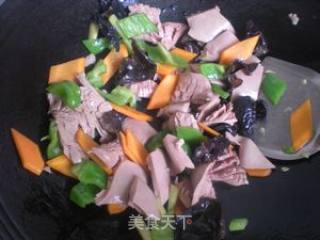 【鲁菜】-爆炒腰花的做法步骤：8